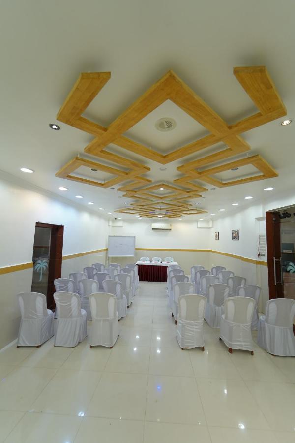 Hotel Palmyra Grand Inn Tirunelveli Exterior foto
